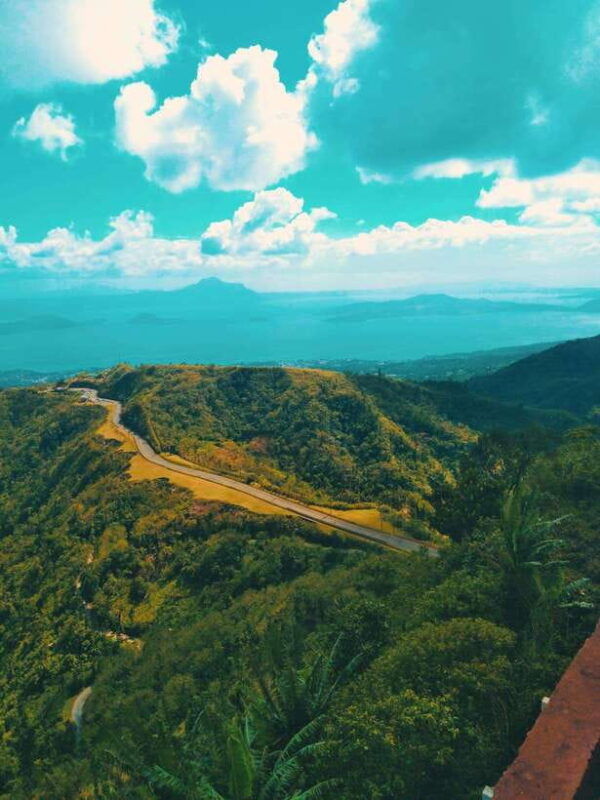 from-manila-tagaytay-countryside-wonders-a-half-day-tour