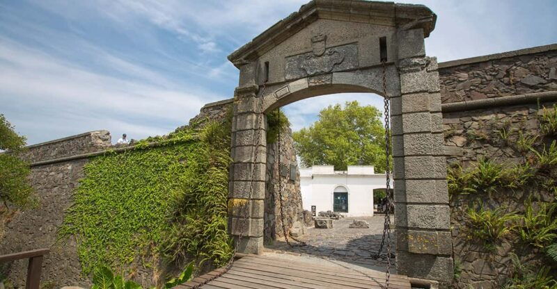 from-montevideo-colonia-del-sacramento-full-day-tour