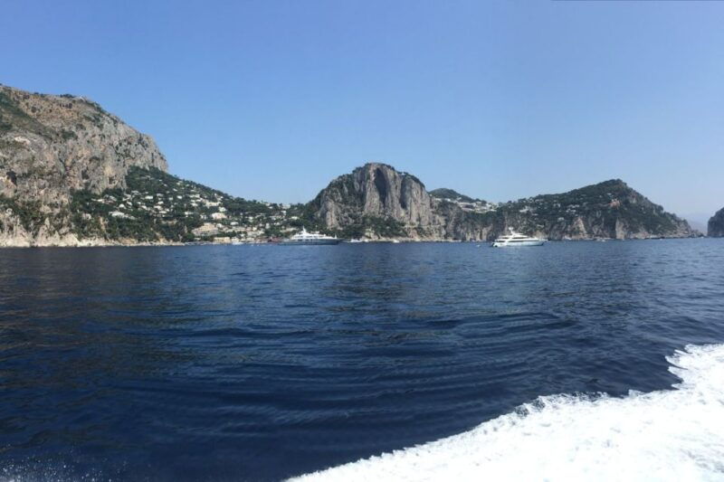 from-naples-private-capri-boat-excursion