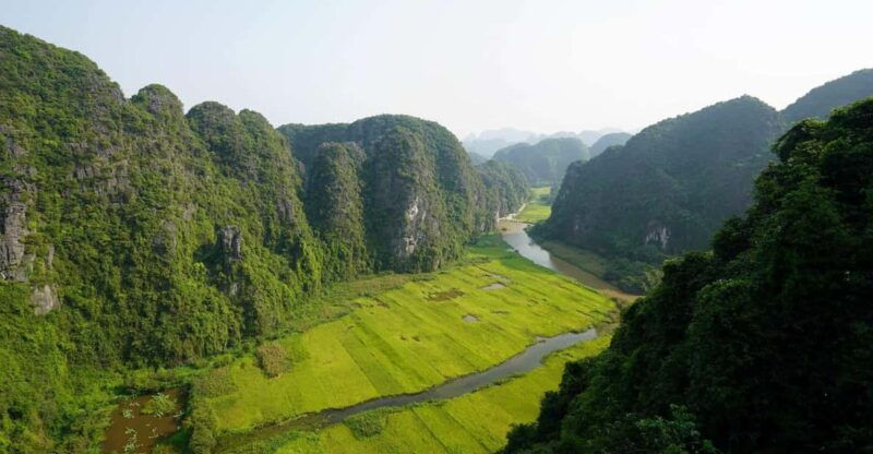 from-ninh-binh-hoa-lu-trang-an-mua-cave-full-day