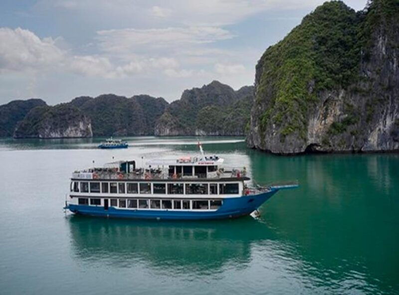 from-ninh-binh-lapandora-boutique-cruise-2-days-guide-tour