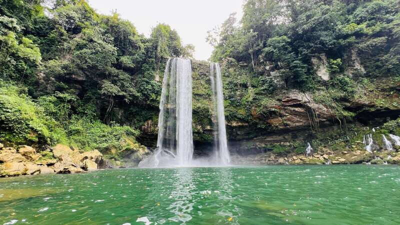 from-palenque-misol-ha-agua-azul-waterfalls-day-tour