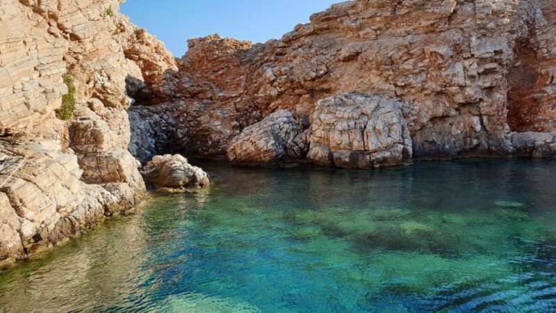 from-paros-antiparos-and-despotiko-full-day-swim-cruise