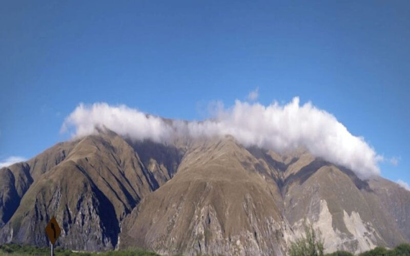 from-salta-full-day-tours-of-cafayate-and-humahuaca