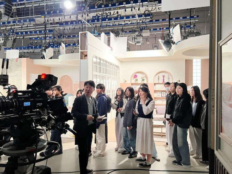 from-seoul-mbc-k-drama-studio-one-day-tour-ilsan-sangam