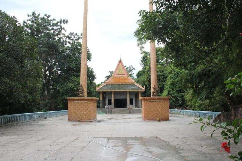 from-siem-reap-phnom-kulen-national-park-trekking-tour