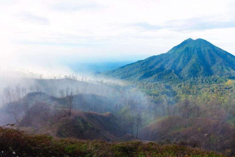 from-surabaya-or-malang-3-day-bromo-ijen-tour-stay