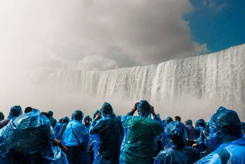 from-toronto-niagara-falls-day-tour-with-boat-cruise-2