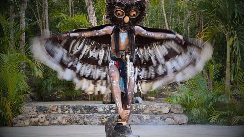 from-valladolid-chichen-itza-and-2-cenotes-collective