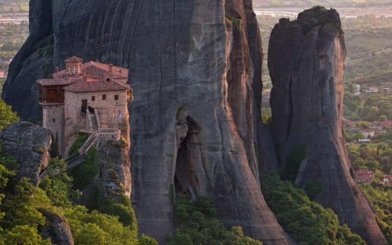 from-volos-hidden-sights-of-meteora-private-tour