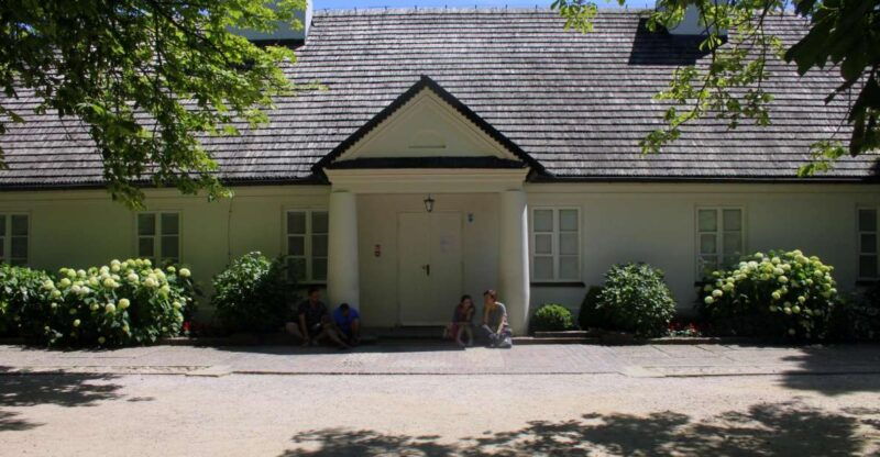 from-warsaw-tour-to-chopins-birthplace-zelazowa-wola