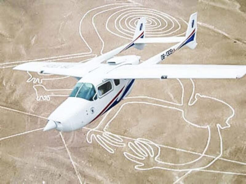 full-day-ballestas-islands-nasca-nasca-lines-overflight