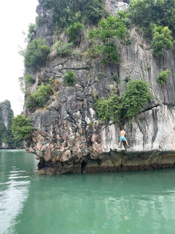 full-day-tour-to-lan-ha-bay-with-kayaking-cliff-jumping