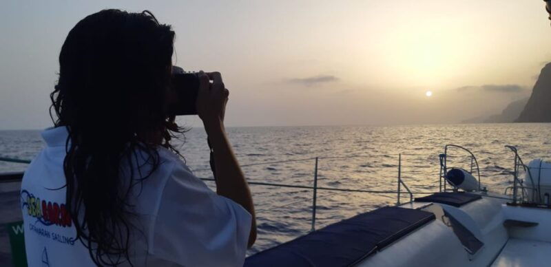 funchal-cabo-girao-sunset-catamaran-tour