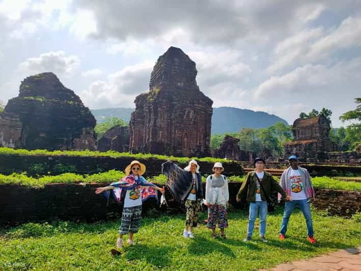 golden-hour-my-son-sanctuary-luxury-morning-tour