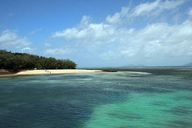 Green Island Day Trip from Cairns with City Transfers - Key Points