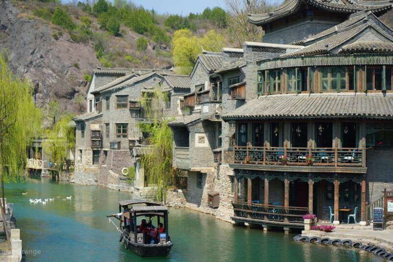 gubei-water-town-simatai-great-wall-ticket-booking-and-tour