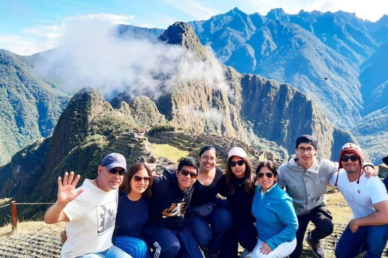guided-tour-of-machu-picchu-from-aguas-calientes