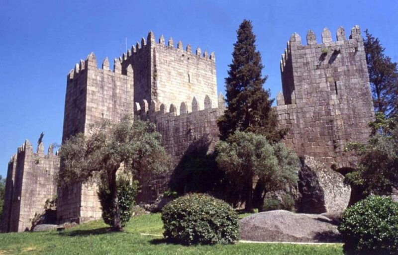 guimaraes-tour4hours-from-oportocity-tour-half-day-trip