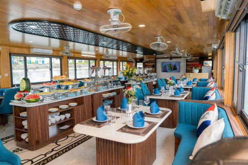ha-long-bay-1-day-5-star-cruise-buffet-luch-rich-menu