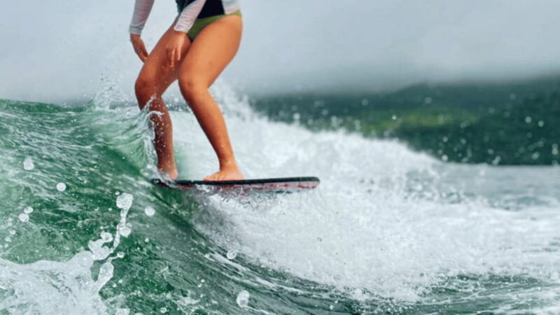 haikou-beginner-wake-surfing-experience-at-enzuo-surf-club
