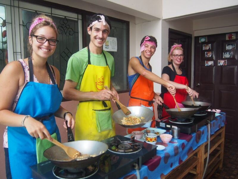 half-day-cooking-class-with-market-tour