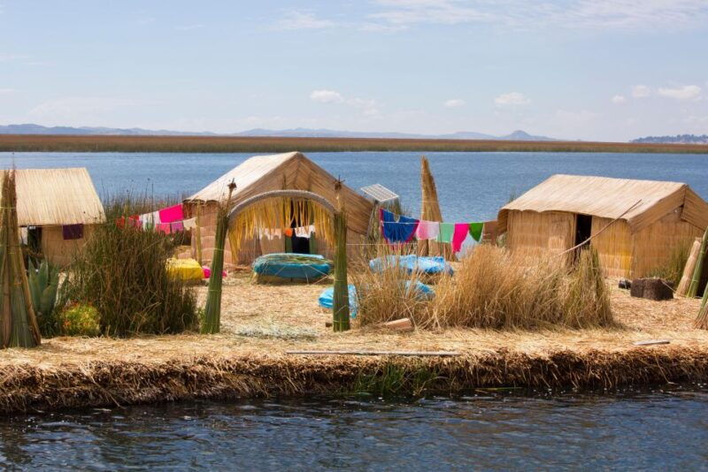 half-day-lake-titicaca-tour-to-uros-floating-islands