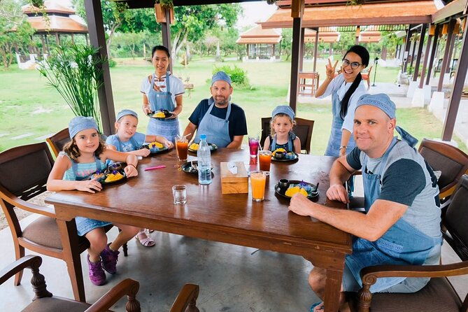Half Day Thai Cooking Class in Organic Farm - Evening Session - Engaging with Authentic Thai Cuisine in Chiang Mai: A Closer Look at the Half-Day Organic Farm Cooking Class
