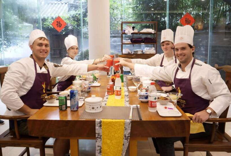 half-day-tour-of-chengdu-food-cooking-and-tasting