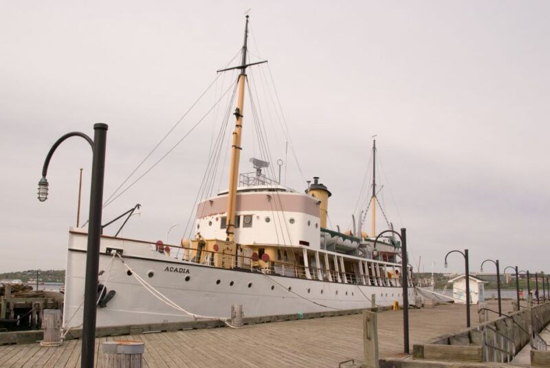 halifax-boardwalk-and-seaport-smartphone-audio-tour