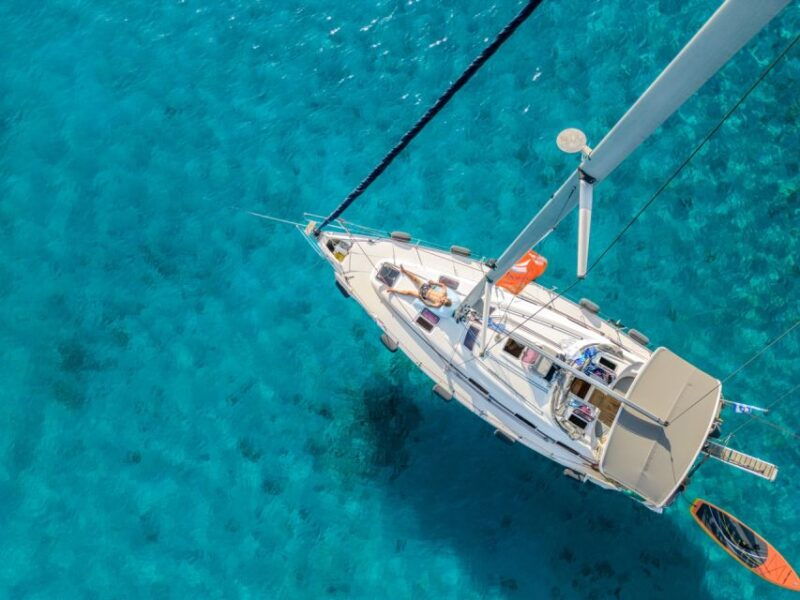 halkidiki-private-sailing-yacht-cruise-swim-in-blue-waters