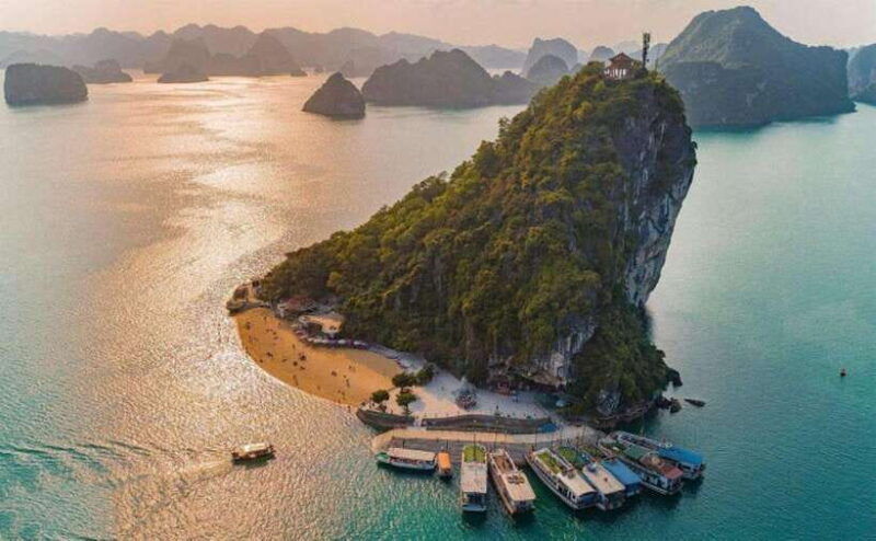 halong-bay-sung-sot-cave-ti-top-island-luon-cave-group-tour