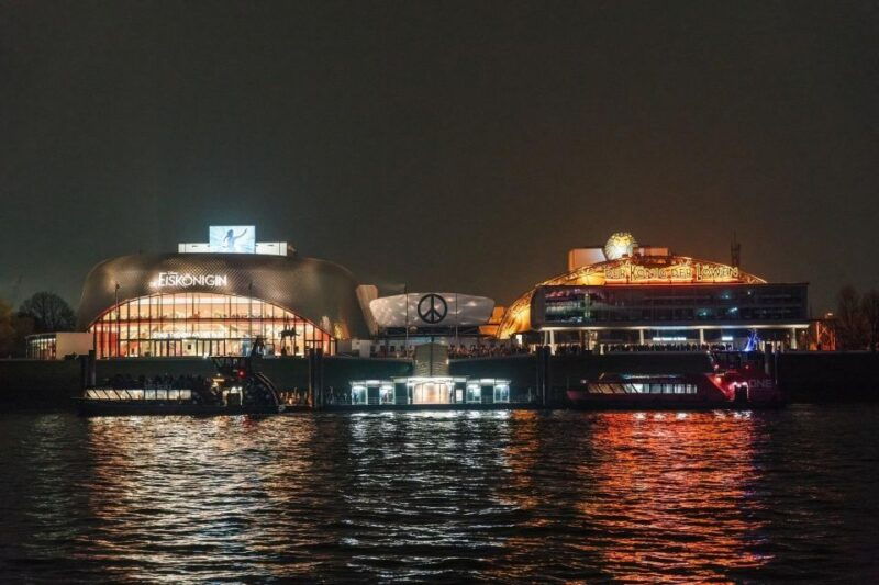 hamburg-combi-15h-evening-cruise-2h-reeperbahn-tour