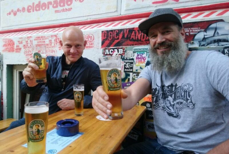 hamburg-st-pauli-district-and-beer-tour