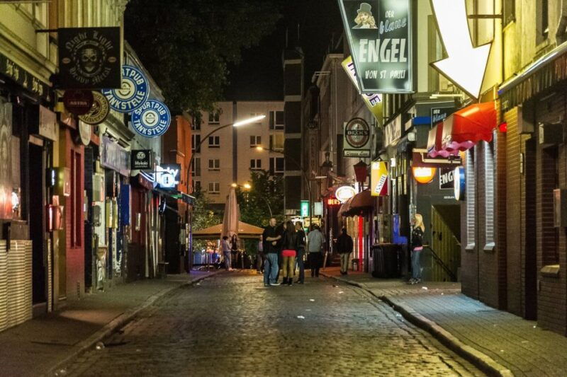 hamburg-st-pauli-highlights-guided-tour-with-beer-for-18