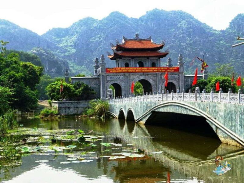 hanoi-hoa-lu-tam-coc-mua-cave-1-day-trip-by-limousine