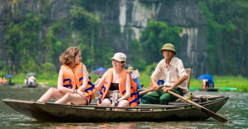 hanoi-luxurious-2-day-ninh-binh-tour-with-hotel-bungalow