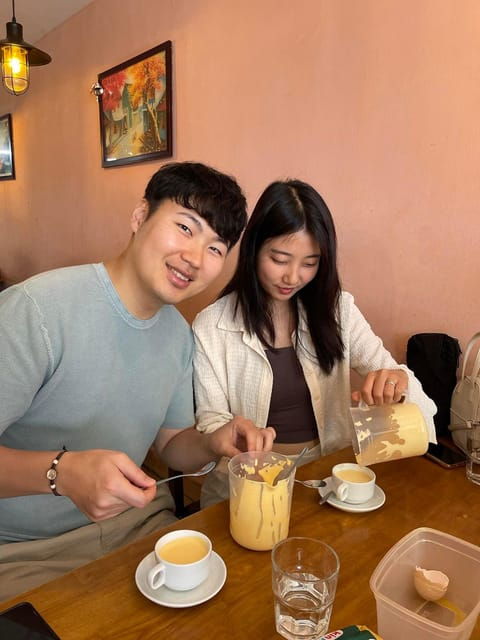 hcm-egg-coffee-class-with-local-instructor-snack