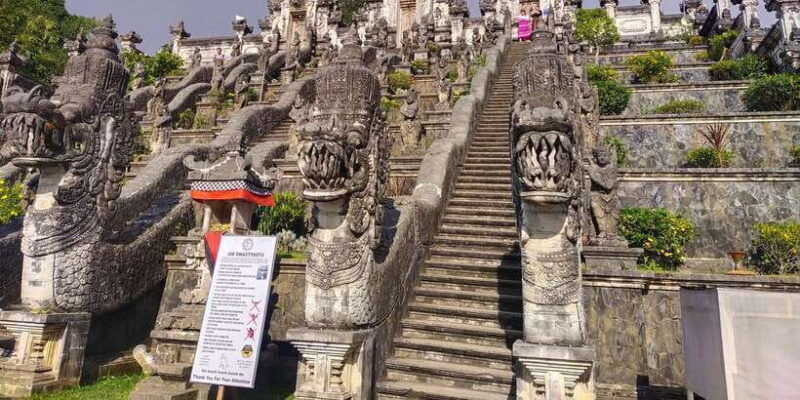 heaven-gate-east-bali-tour