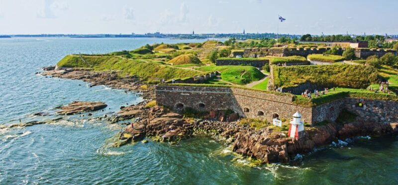 helsinki-city-and-suomenlinna-5-hour-sightseeing-tour