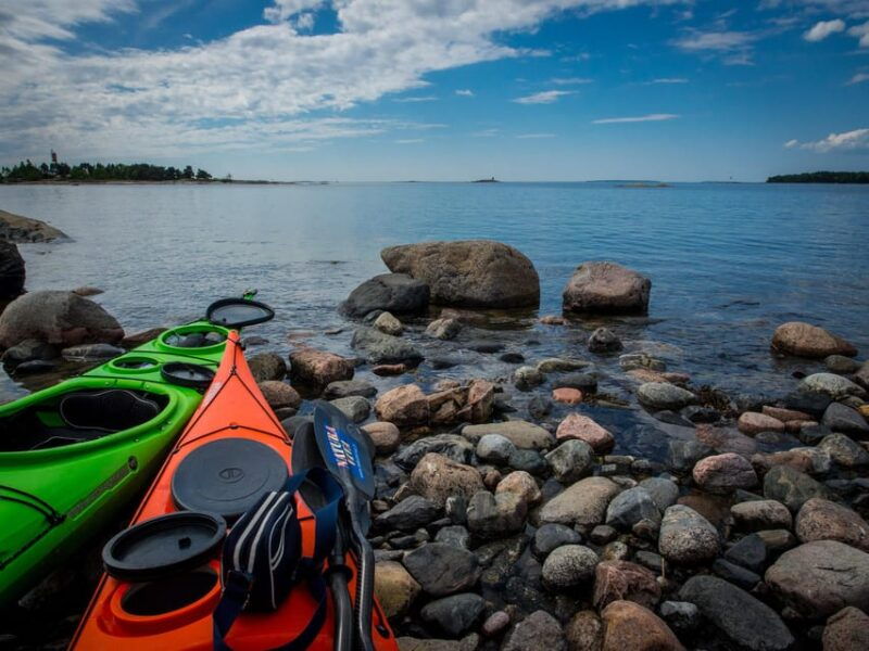 helsinki-guided-kayak-tour-in-eastern-helsinki-archipelago