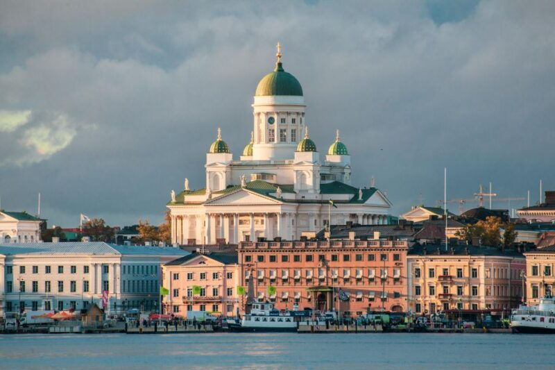 helsinki-private-architecture-tour-with-a-local-expert