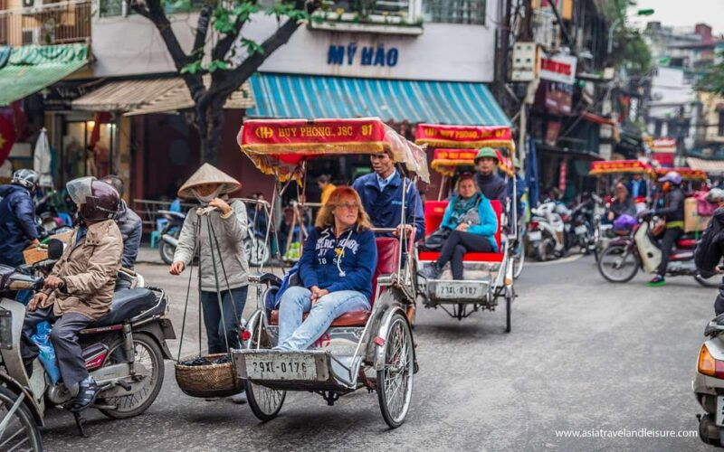 ho-chi-minh-city-cyclo-tour-with-english-speaking-guide-2
