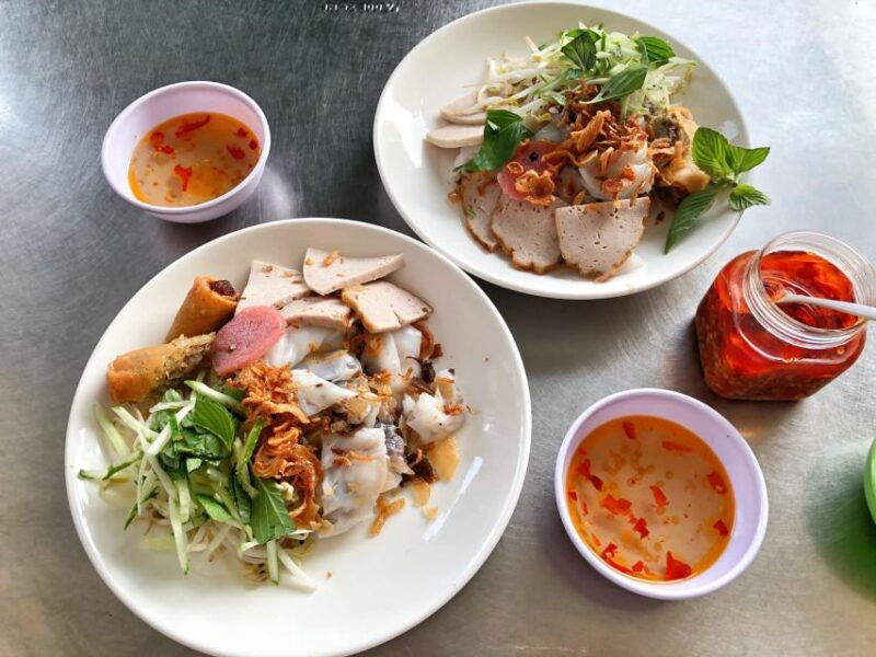 ho-chi-minh-original-walking-street-food-tour-with-local