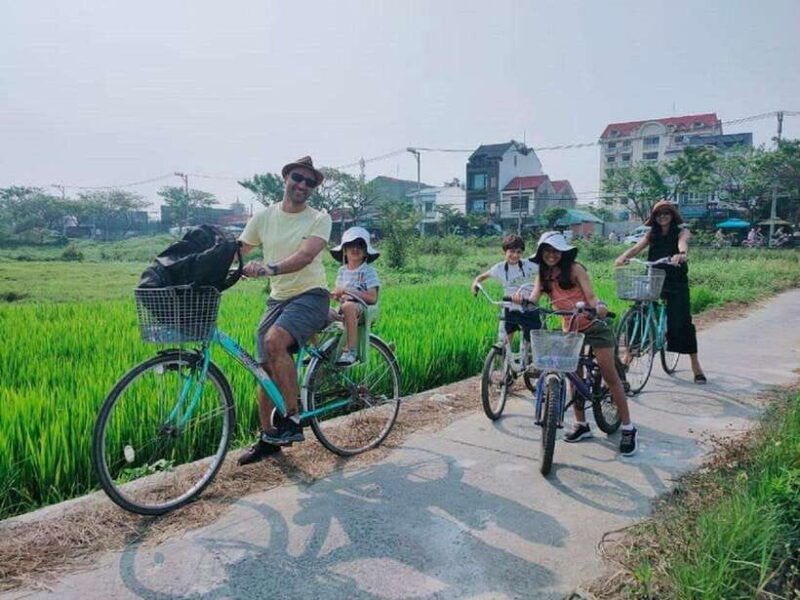 hoi-an-countryside-by-cycling-basket-boat-experience