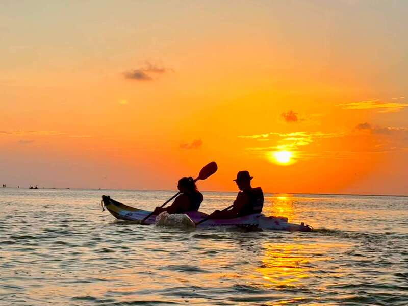 holbox-mangrove-sunset-kayak-tour