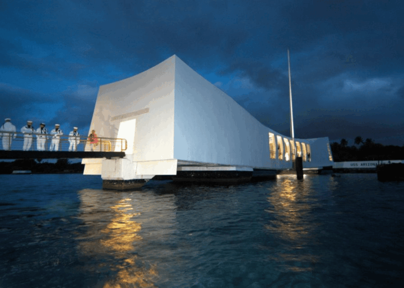 honolulu-pearl-harbor-uss-arizona-memorial-tour
