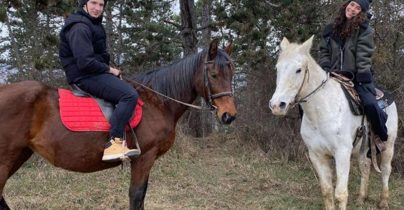 horseback-riding-tour-near-prague