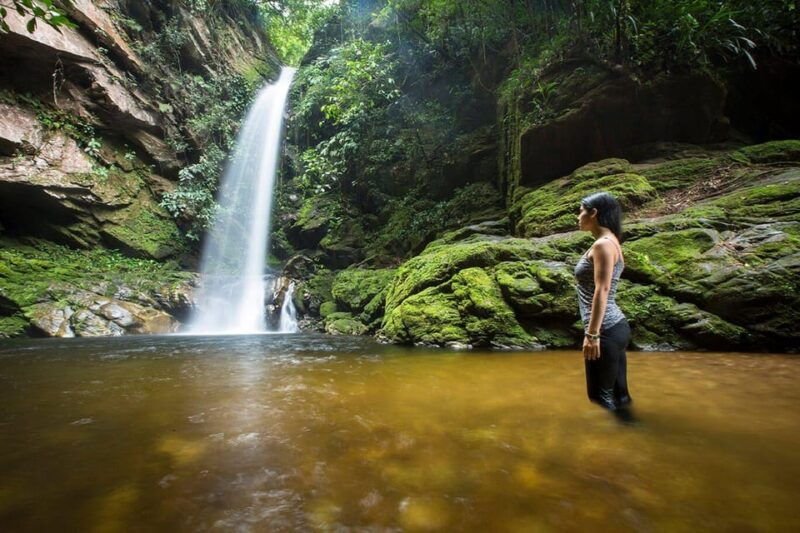 huacamaillo-waterfalls-adventure