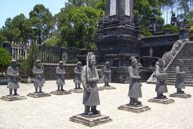 Hue Imperial City Full Day Small Group Tour from Da Nang - Transport and Comfort